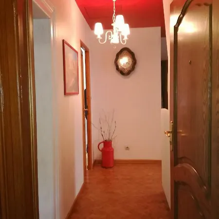 24 Grand Rue Au Centre De *
